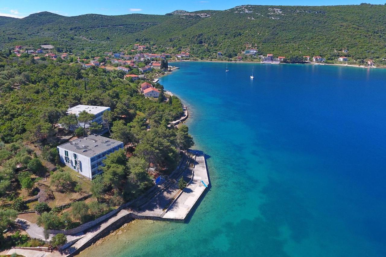 Hotel Luka Luka  Екстер'єр фото