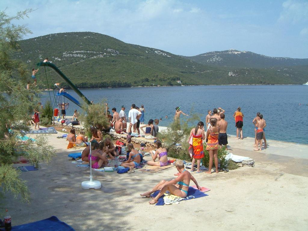 Hotel Luka Luka  Екстер'єр фото