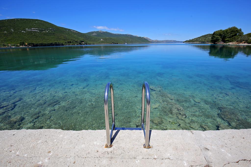 Hotel Luka Luka  Екстер'єр фото